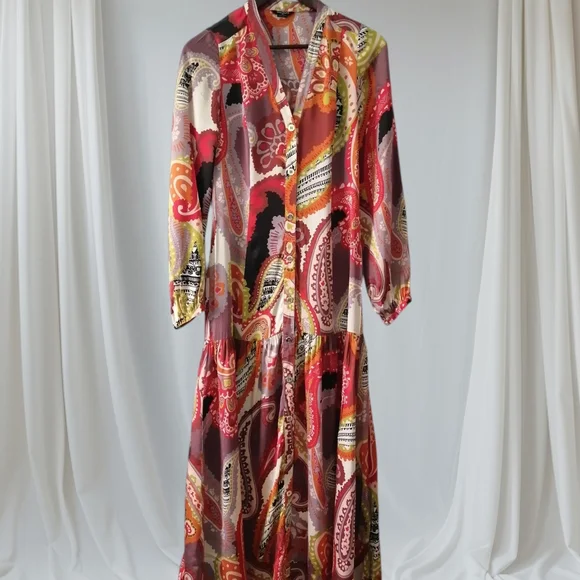 100% Silk Marciano Red Multi Paisley V-Neck Long Sleeve Maxi Dress size 02 - Picture 3 of 9